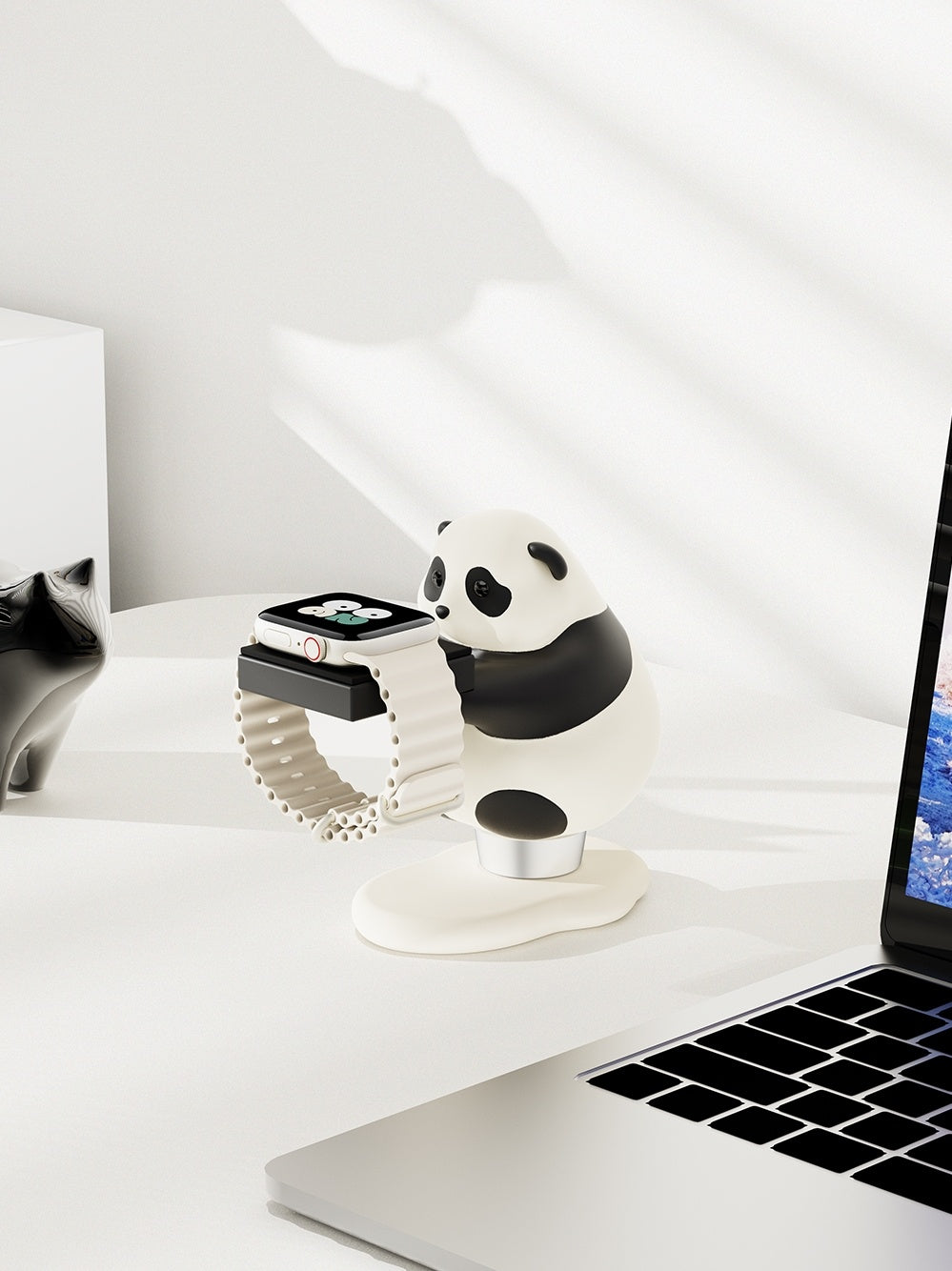 Apple Watch Panda Charger Holder