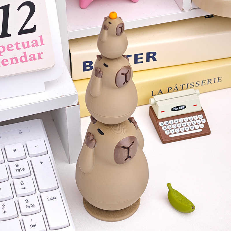 Capybara Roly-Poly Doll Set